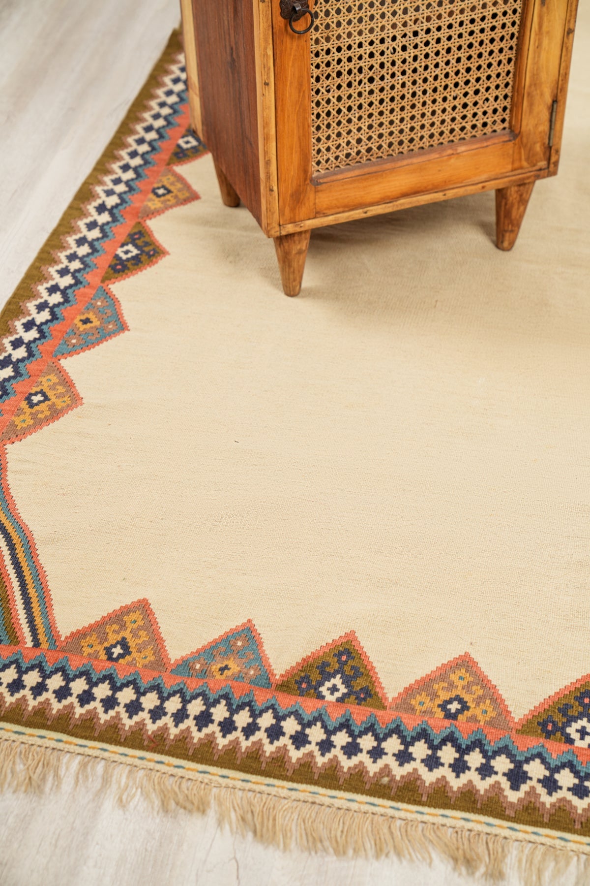 Antique Persian Qashgai Kilim 6'7" x 5'