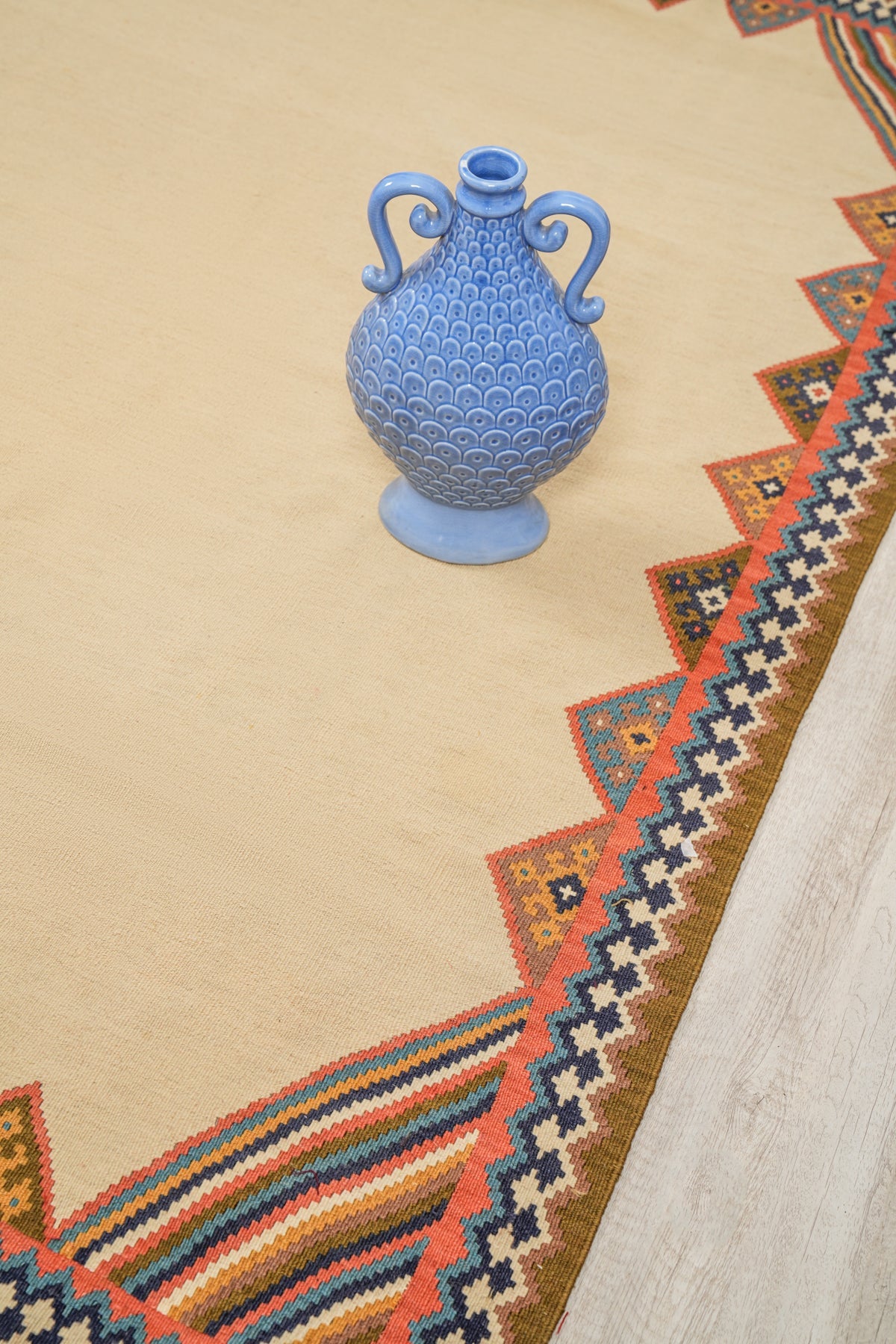 Antique Persian Qashgai Kilim 6'7" x 5'