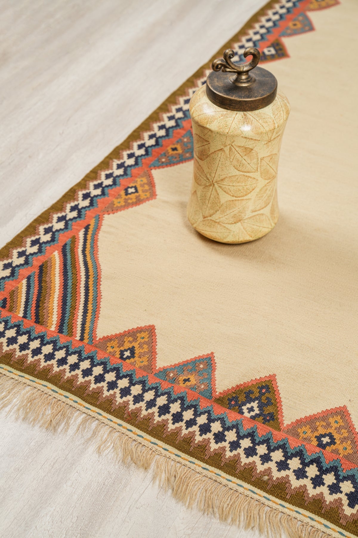 Antique Persian Qashgai Kilim 6'7" x 5'