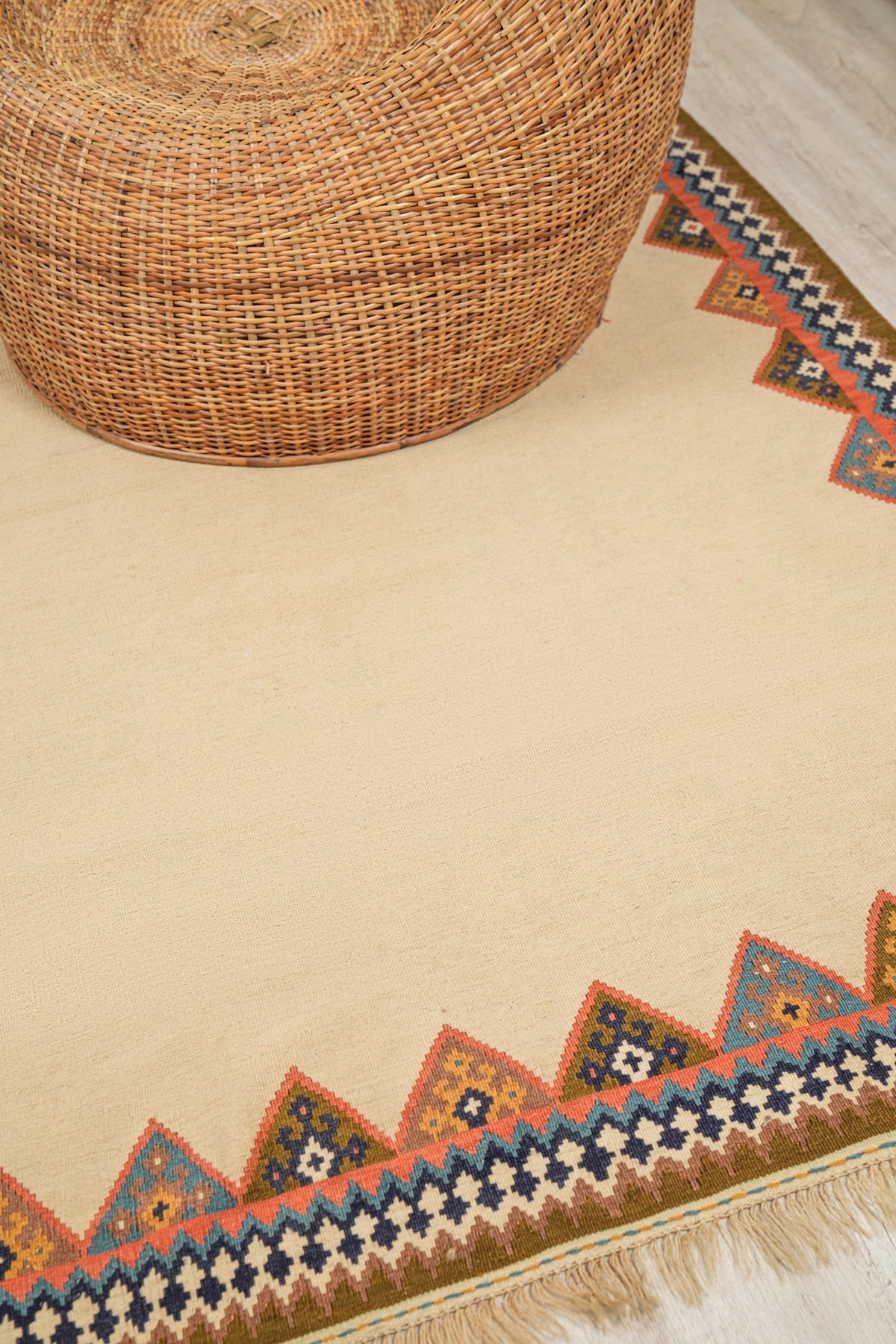 Antique Persian Qashgai Kilim 6'7" x 5'