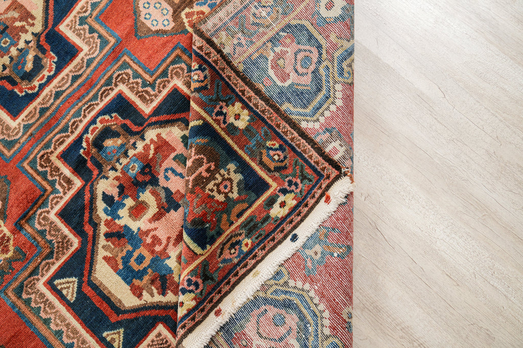 Persian Baktiyar Rug  10' x 5'5"