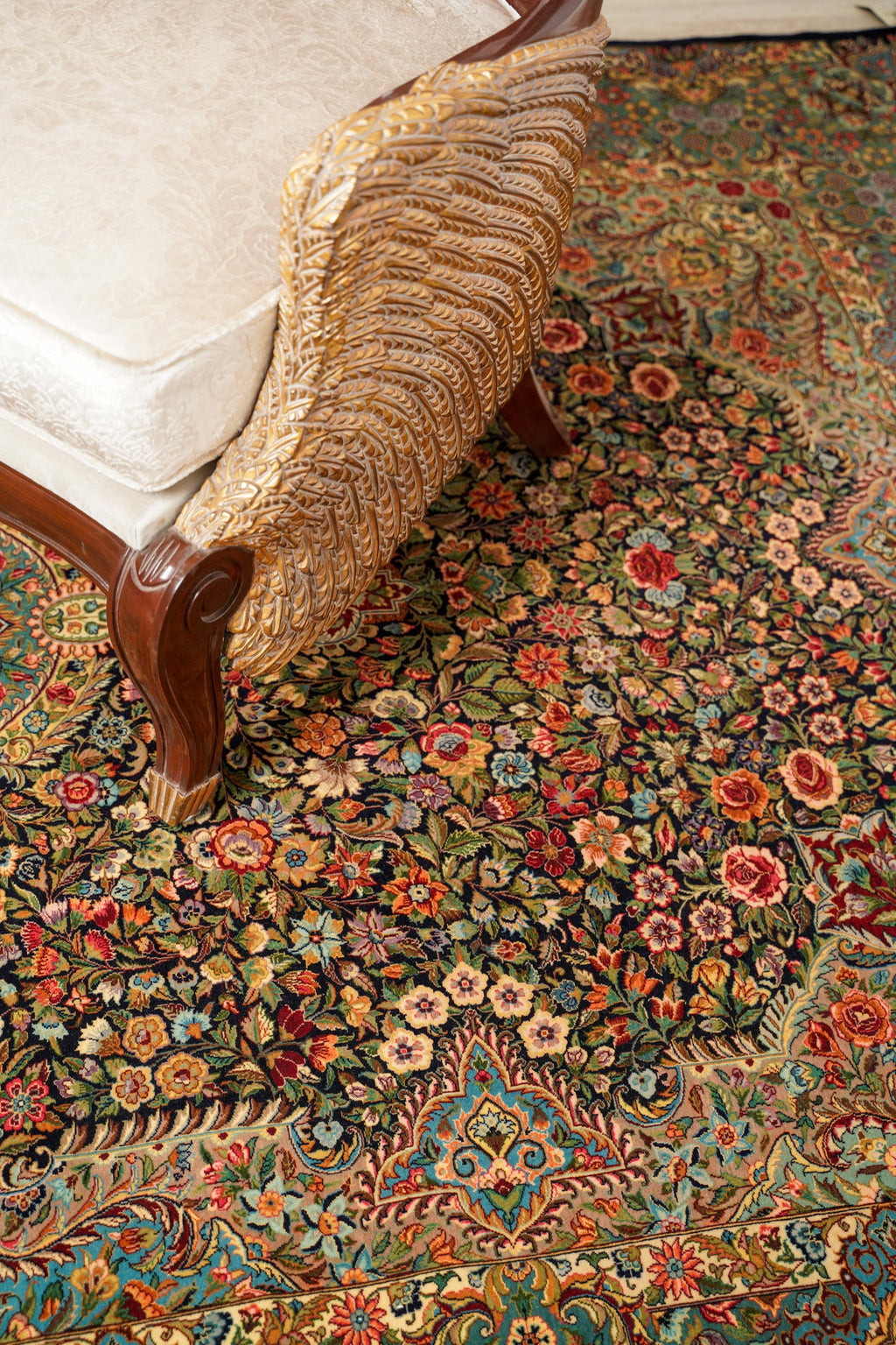 Bouquet 9'9" x 6'8" ( 676 KPSI )