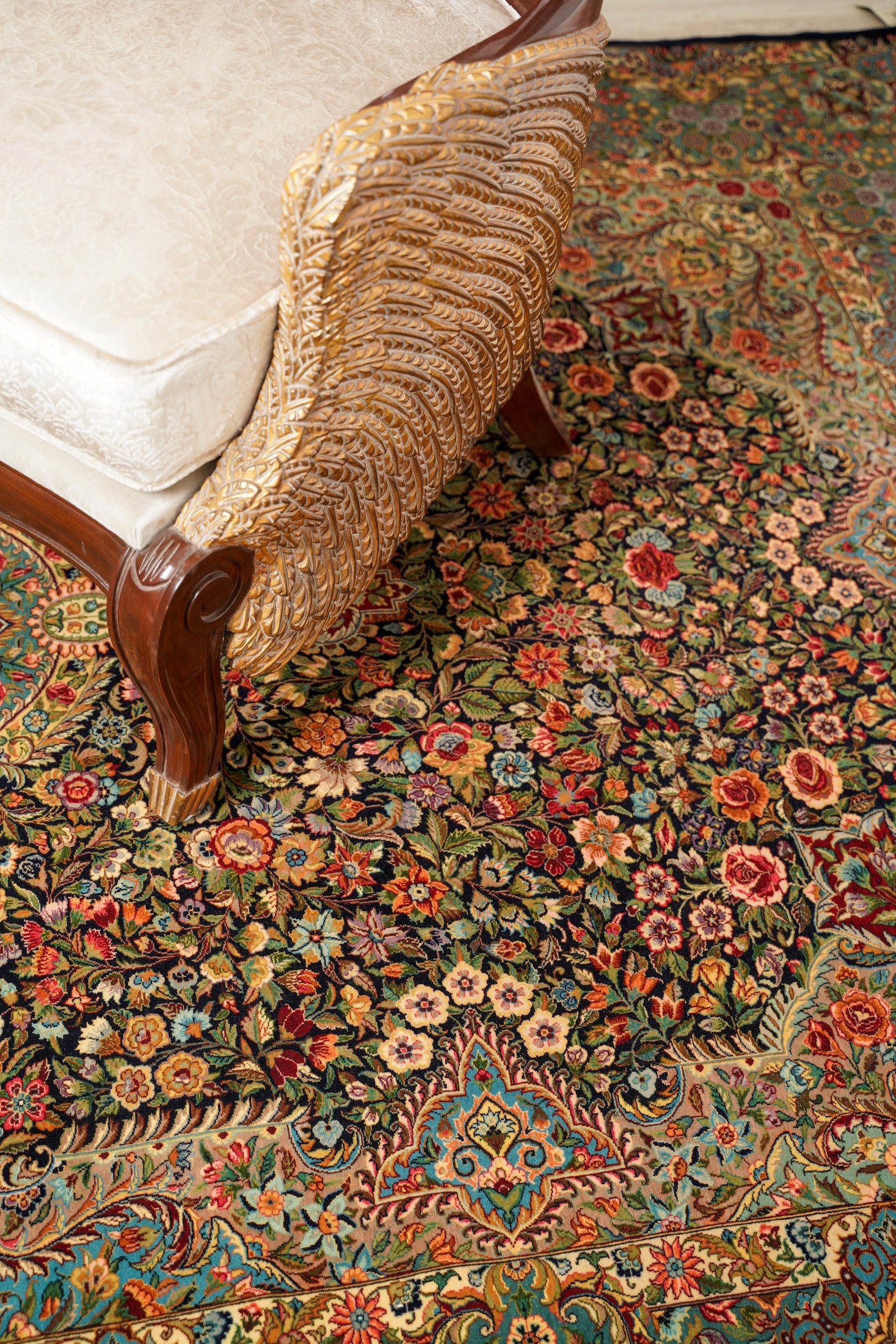 Bouquet 9'9" x 6'8" ( 676 KPSI )