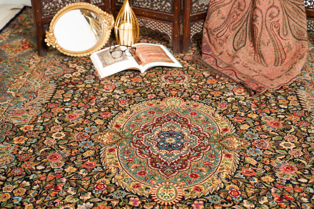 Bouquet 9'9" x 6'8" ( 676 KPSI )