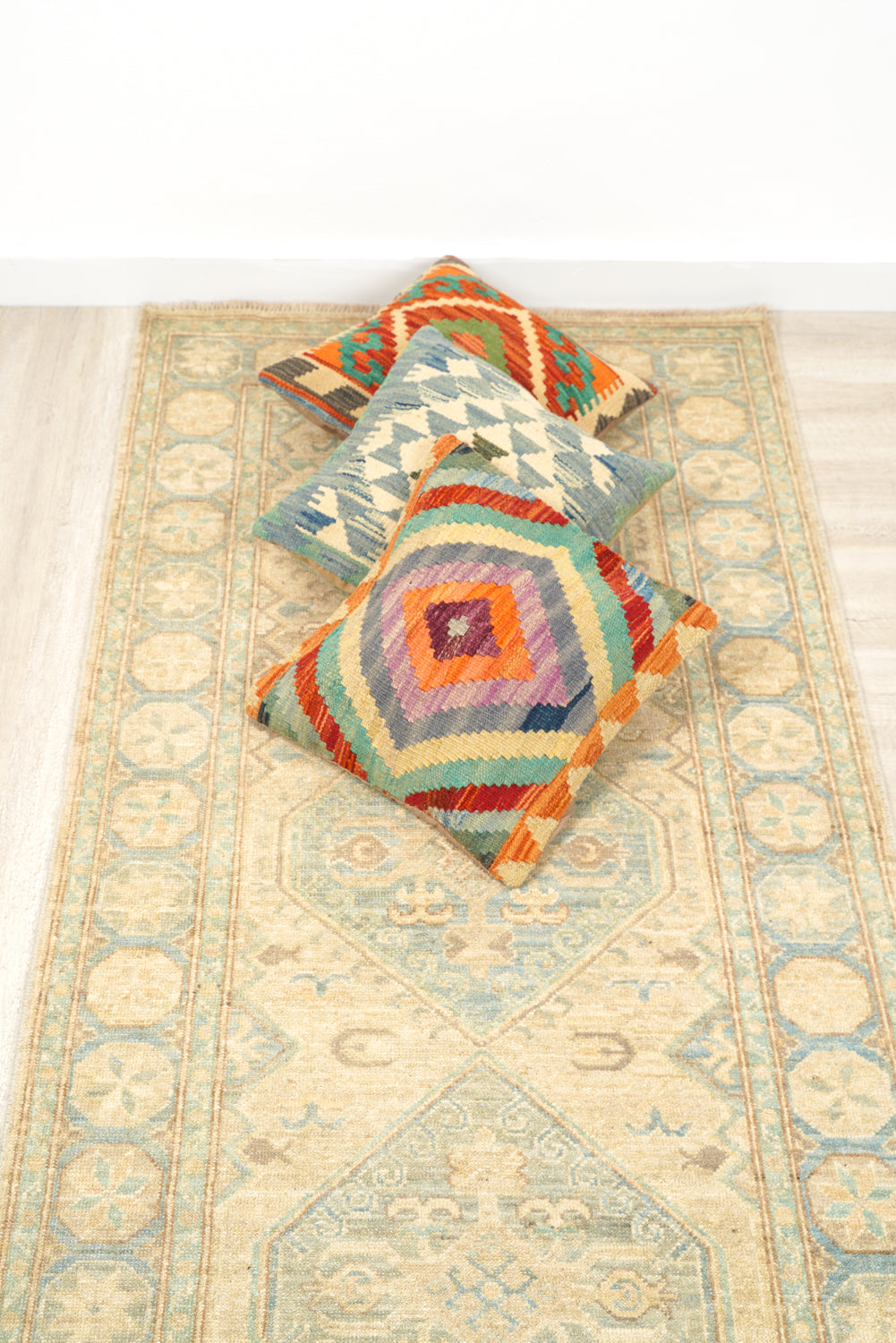 Modern Afghan Shirvan Hallway Rug 11'8" x 3'1"