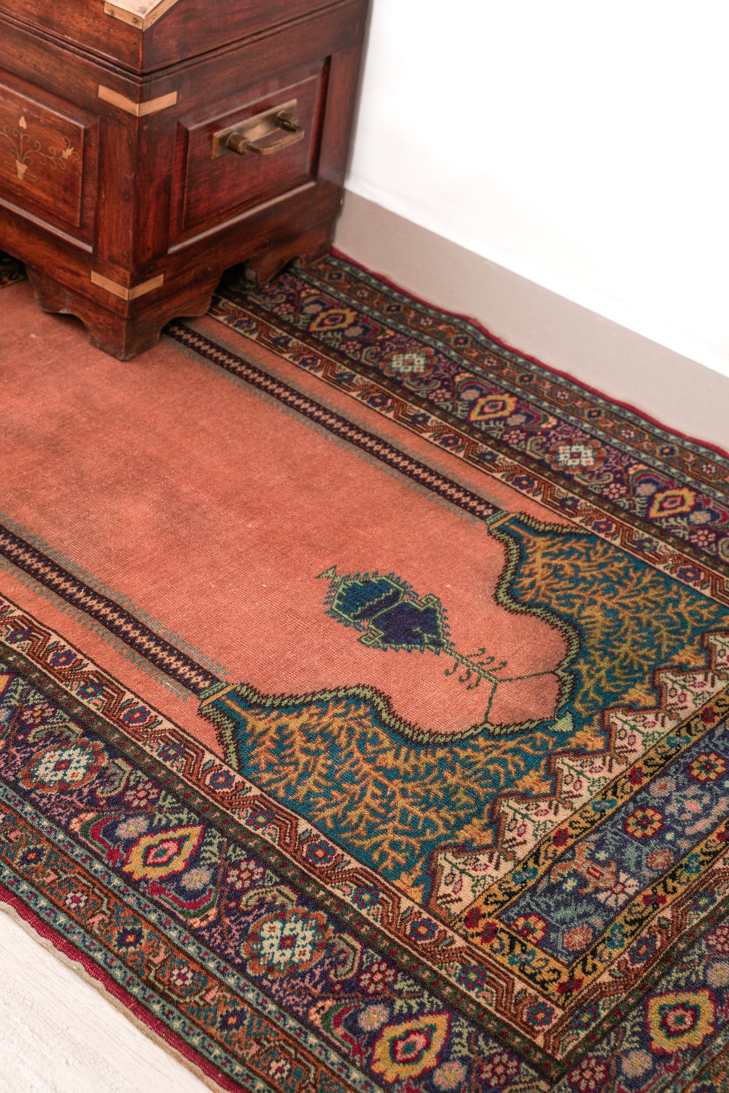 Vintage Turkish Prayer Rug 4'6" x 3'1"