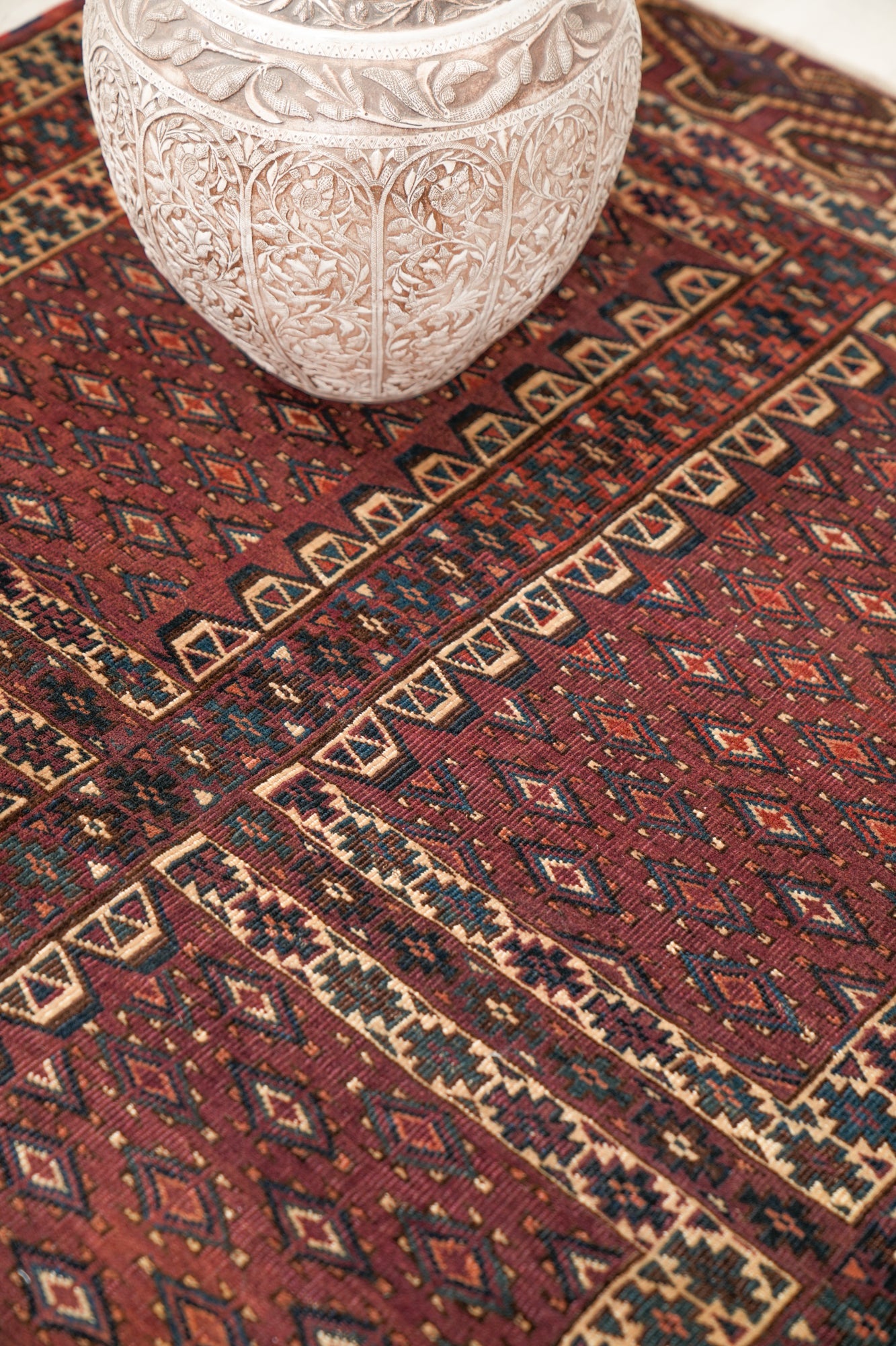 Antique Turkmen Hutchulu Rug 5'9